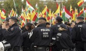 Người Kurd biểu tình rầm rộ ở Đức phản đối Thổ Nhĩ Kỳ tấn công biên giới Syria