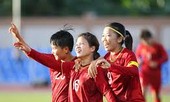 Tuyển nữ Việt Nam nhận thưởng nóng 1 tỷ đồng và...100 kg trái cây