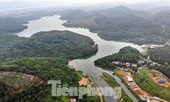Khởi tố 3 đối tượng ‘đầu độc’ nguồn nước sông Đà