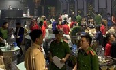 Dân chơi phê ma túy chạy toán loạn khi công an kiểm tra quán bar