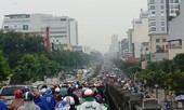 Cửa ngõ sân bay Tân Sơn Nhất hỗn loạn đầu tuần