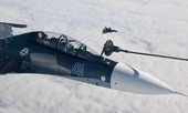 Su-30, Su-35 tiếp nhiên liệu giữa trời nhìn từ buồng lái