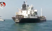 Iran công bố cảnh bắt giữ tàu dầu nước ngoài trên Eo biển Hormuz