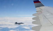 Tiêm kích Thụy Sĩ áp sát máy bay chở đoàn tháp tùng Tổng thống Putin