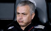 Mourinho đe dọa vị trí của HLV vừa đánh bại M.U