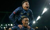 Đấu Liverpool, HLV Solskjaer báo tin buồn về Lingard và Martial