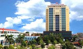 Sinh viên nguy cơ dừng học vì tỉnh chậm trả...học phí