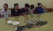 Thuê thuyền đánh cá ra giữa sông Đà lập sới bạc trong đêm