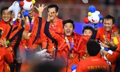 Con trai lập đại công, bố Văn Hậu nói lời mộc mạc