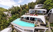 Ngắm khu biệt thự 'chênh vênh' bên vách đá nhìn ra biển tuyệt đẹp
