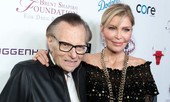 Huyền thoại truyền hình 86 tuổi Larry King đệ đơn ly hôn người vợ thứ 7