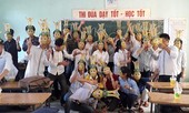 Đèn lồng trà sữa và loạt ý tưởng lầy lội của giới trẻ ngày Trung thu