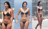 Siêu mẫu Pia Miller khoe dáng ‘bỏng rẫy’ với bikini