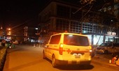 Bị bỏ quên trên xe đưa đón, bé 3 tuổi nhập viện cấp cứu