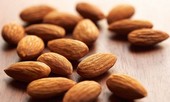 Lý do bạn nên ăn hạt hạnh nhân mỗi ngày