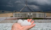 Mưa đá kích thước bằng quả bóng golf 'tấn công' Australia