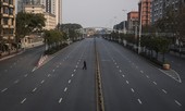 Phim tài liệu 'Đêm trường Vũ Hán' gây ám ảnh
