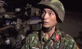 Lính phòng không huấn luyện đêm