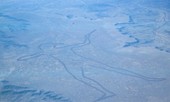 1001 thắc mắc: Ai là chủ nhân hình vẽ thổ dân khổng lồ dài 4,2km?