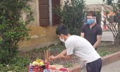 Cha qua đời, nam thanh niên lập bàn thờ trong khu cách ly
