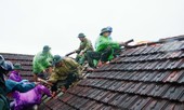 Chưa đầy 1 phút lốc xoáy, 29 nhà dân ở Hà Tĩnh hư hỏng