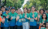 Mai Phương Thúy, Đỗ Mỹ Linh, Mai Ngọc thi chạy với Thanh Sơn, Xuân Nghị