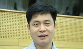 Học sinh dùng điện thoại trong lớp khi được thầy cô cho phép
