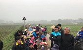 Hà Nội: Dân lại căng lều bạt chặn xe vào bãi rác Nam Sơn
