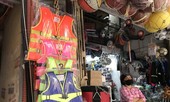 Hà Nội: Xử nghiêm cửa hàng găm, tăng giá áo phao cứu sinh