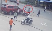 Vây bắt cướp, 2 người bị thương