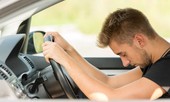 Làm thế nào để tránh ngủ gật sau tay lái?