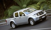 Triệu hồi hàng loạt Nissan Navara do lỗi túi khí Takata