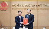 Trao quyết định bổ nhiệm Chánh Văn phòng Bộ Giáo dục và Đào tạo