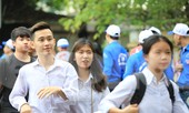Thi tốt nghiệp THPT 2020: Coi thi trên sân nhà, dễ gửi gắm