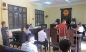 Cán bộ quận ủy kêu oan vì bị cáo buộc chém người