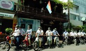 Chuyến đi độc đáo 'Theo dấu ấn Biệt động Sài Gòn' bằng xe cổ