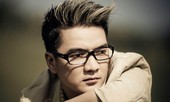 Đàm Vĩnh Hưng làm talksow quyên góp mua máy thở cho miền Trung