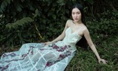Giữa một rừng mỹ nhân nóng bỏng, “nàng thơ xứ Huế” Ngọc Trân như cơn gió mát lành