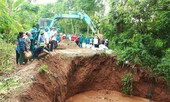 Hà Nội công bố tình trạng khẩn cấp sự cố sập cống qua đê hữu Đáy