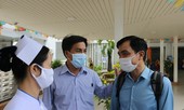 Bác sĩ Chợ Rẫy tiếp tục lên đường ‘chia lửa’ với Đà Nẵng chống dịch COVID-19
