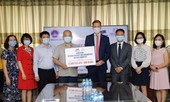 Bộ Y tế tiếp nhận ủng hộ 12.000 test xét nghiệm COVID-19 từ EuroCham