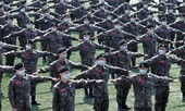 Thanh niên Hàn Quốc có thể thực hiện nghĩa vụ quân sự trong… nhà tù