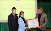 Lâm Đồng: Trẻ đập heo đất, già trút ống tiết kiệm ủng hộ phòng chống dịch COVID-19