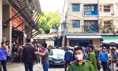 Cả trăm người tụ tập xem dựng hiện trường vụ án, 'phớt lờ' cách ly xã hội
