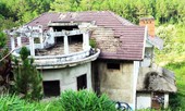 Ngột ngạt cao ốc đua nở ở 'thành phố trong rừng' Đà Lạt