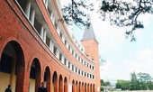 Ngôi trường đẹp bậc nhất Việt Nam có nguy cơ 'mất tên’