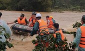 Tin mới nhất vụ cả trăm người tìm nhóm du khách bị lũ cuốn ở Lâm Đồng