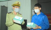 Vận chuyển gần 200.000 khẩu trang không rõ nguồn xuất xứ