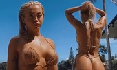 Tammy Hembrow lại mặc bikini 'vô hình' khiến người nhìn đỏ mặt