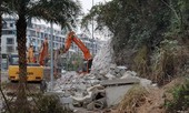 Phá núi đá thuộc quần thể di sản vịnh Hạ Long để mở đường